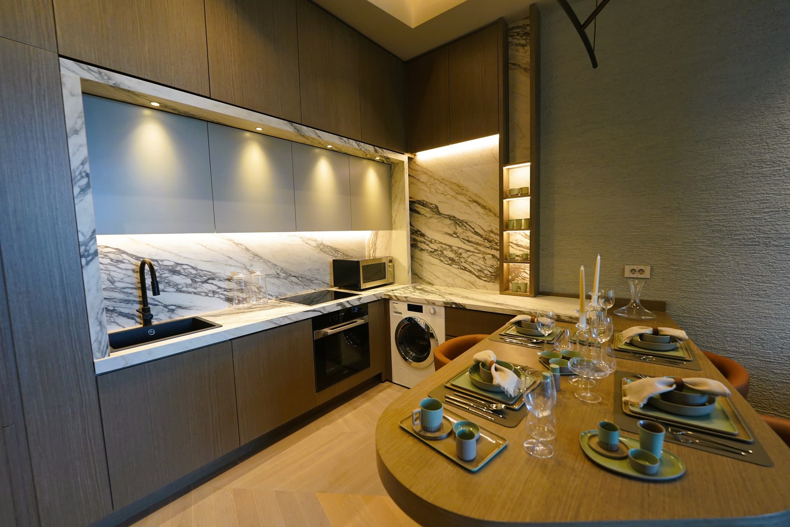 Levent Tower — منظر 19