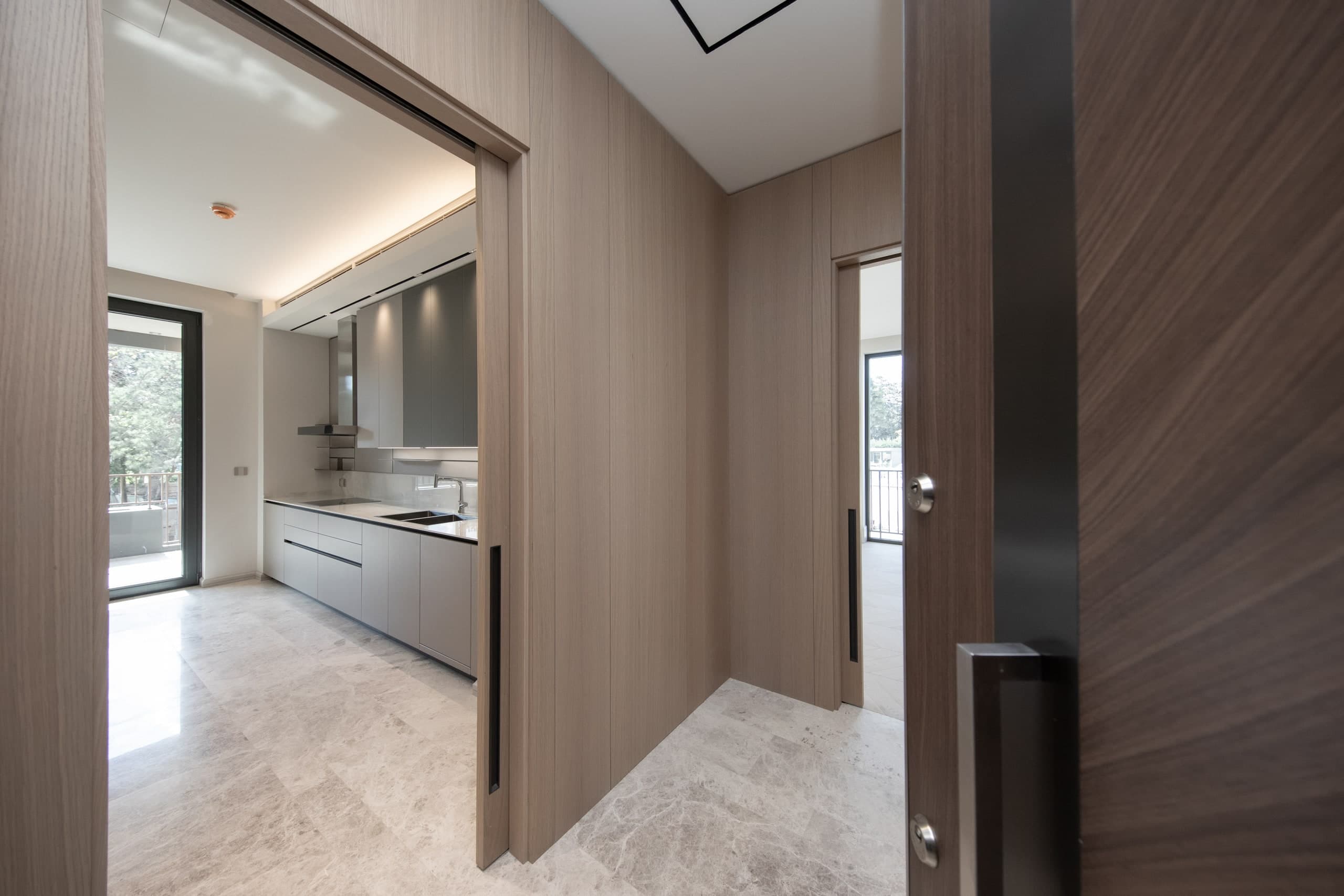 Lc Florya — نما 24