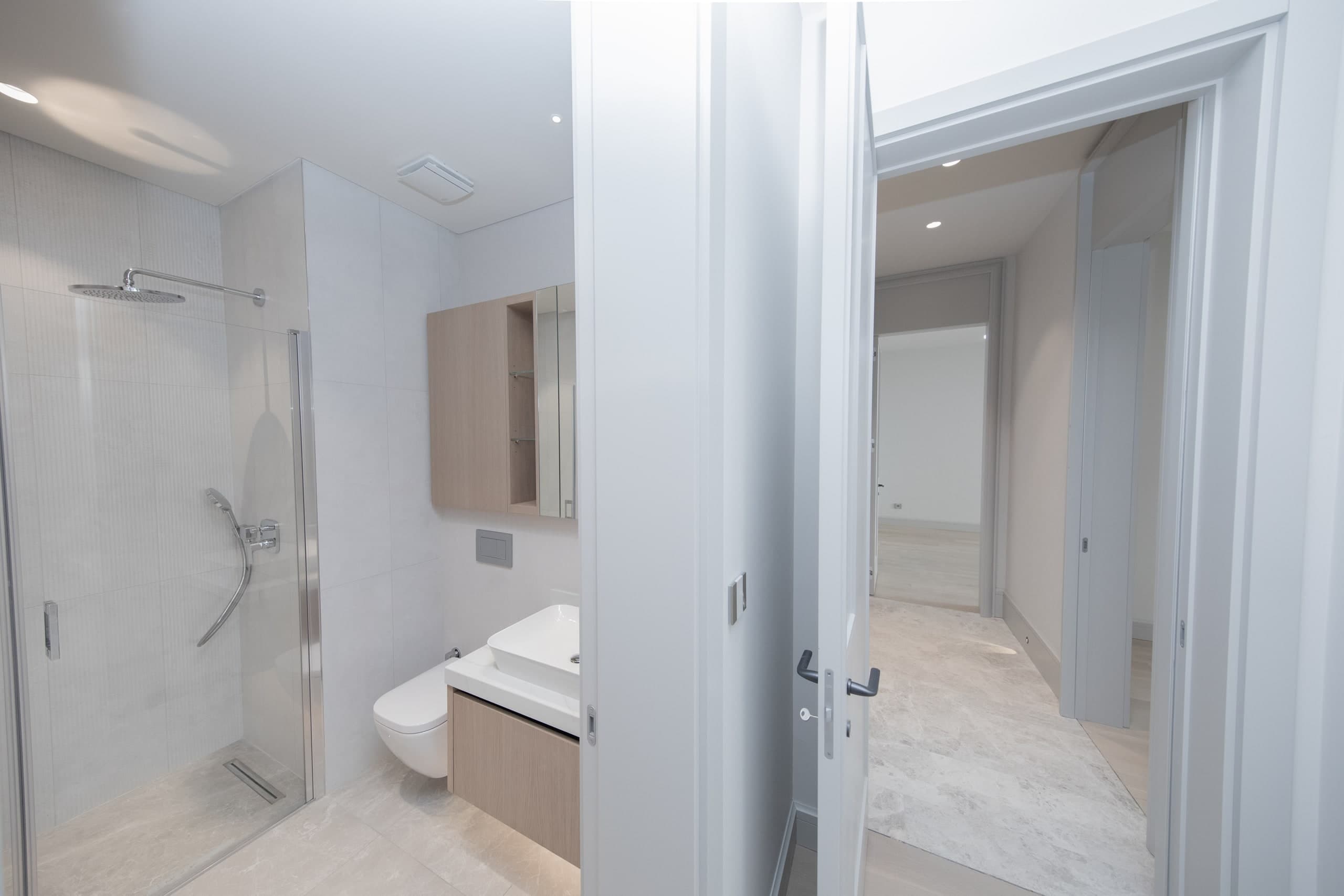 Lc Florya — نما 32
