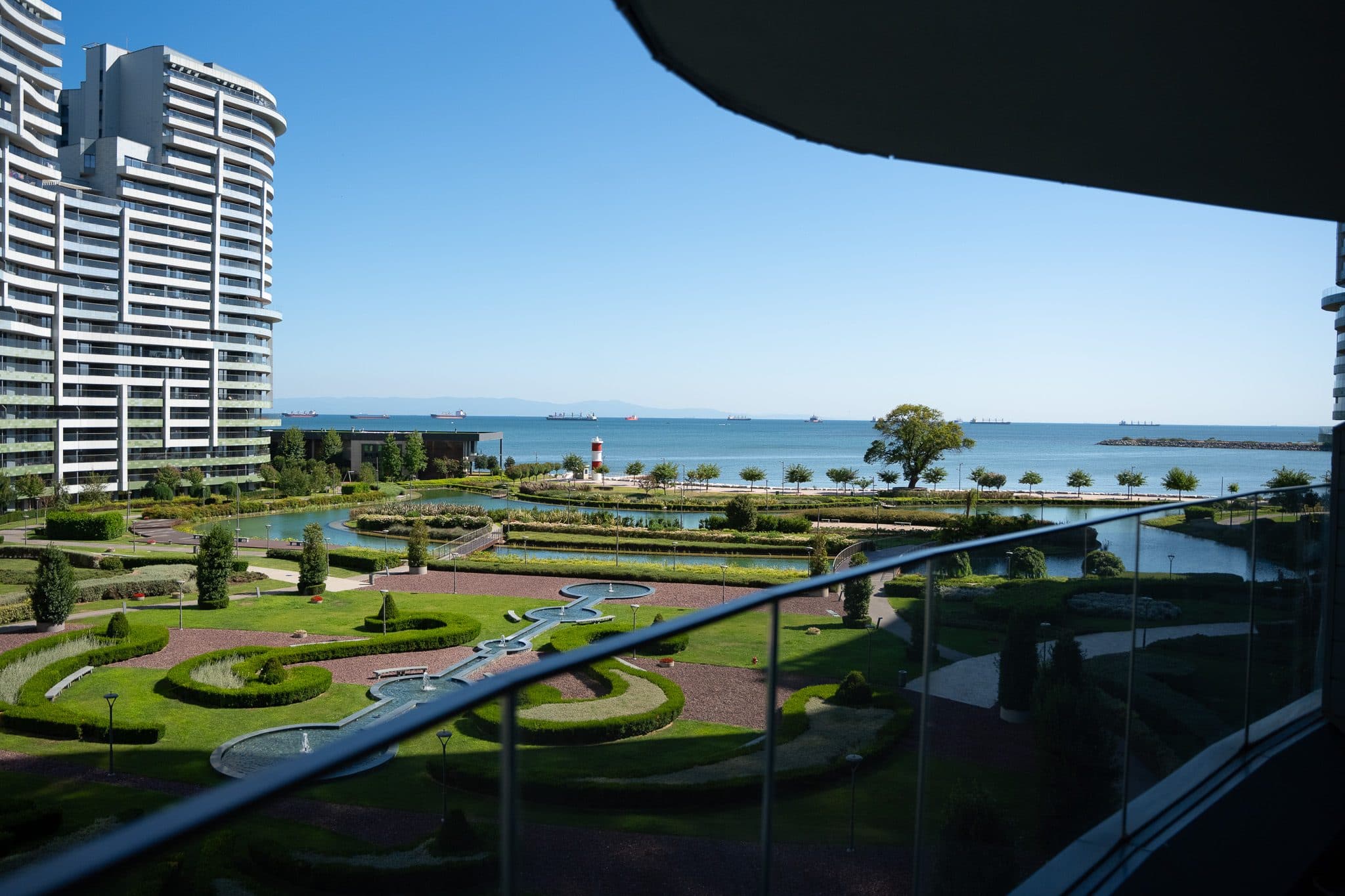 The Jewel — view 26